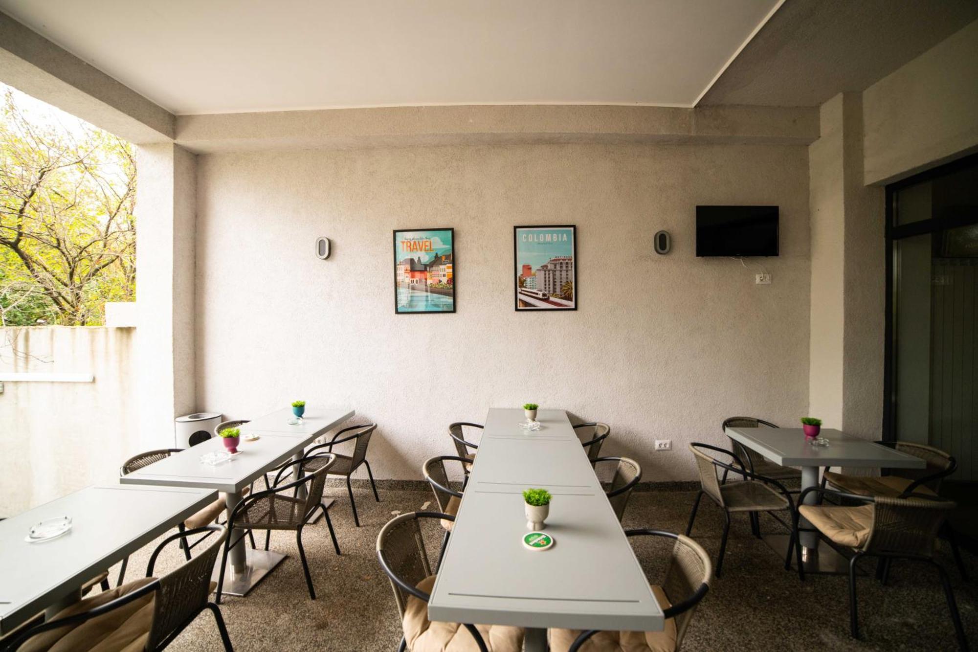 Bucharest Airport Accomodation Aparthotel Otopeni Esterno foto
