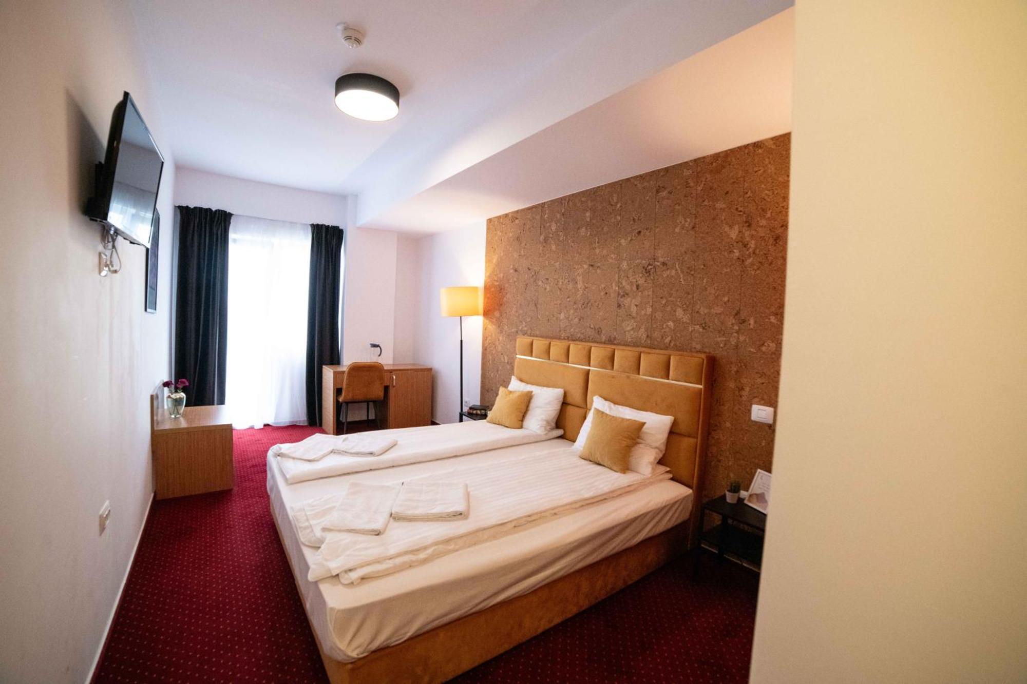 Bucharest Airport Accomodation Aparthotel Otopeni Esterno foto