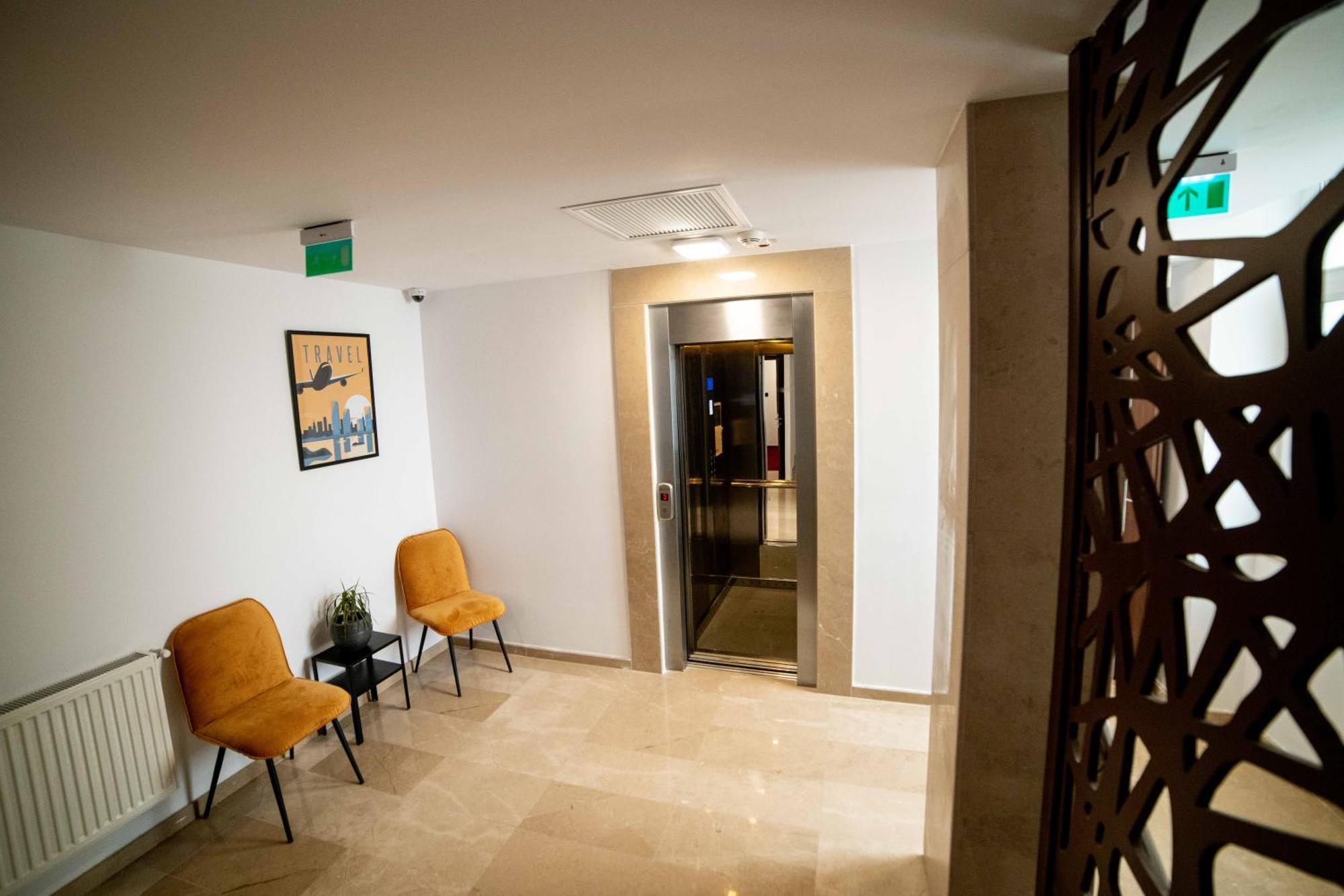 Bucharest Airport Accomodation Aparthotel Otopeni Esterno foto
