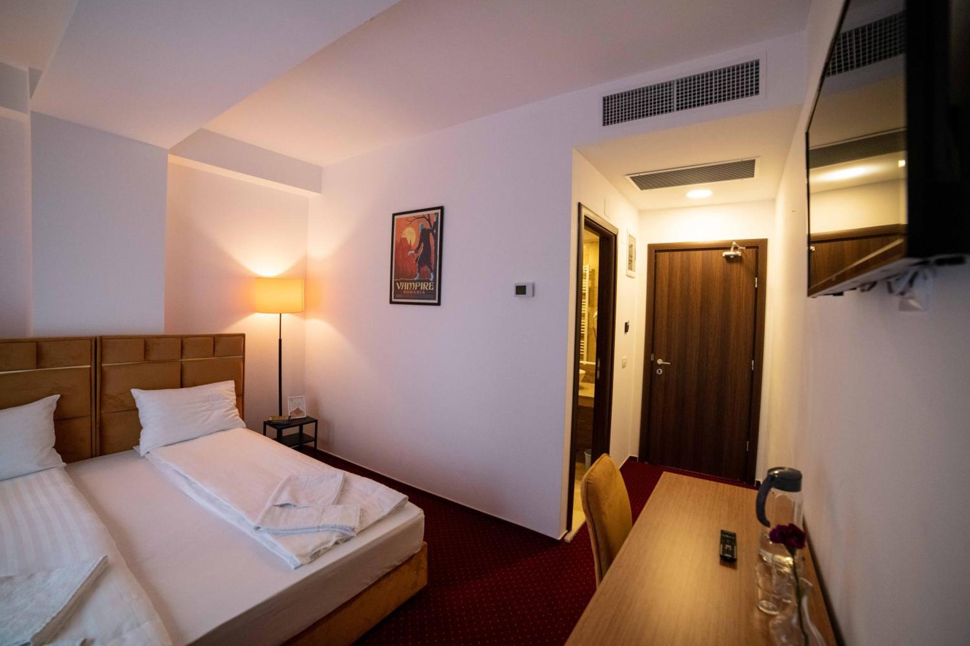 Bucharest Airport Accomodation Aparthotel Otopeni Esterno foto